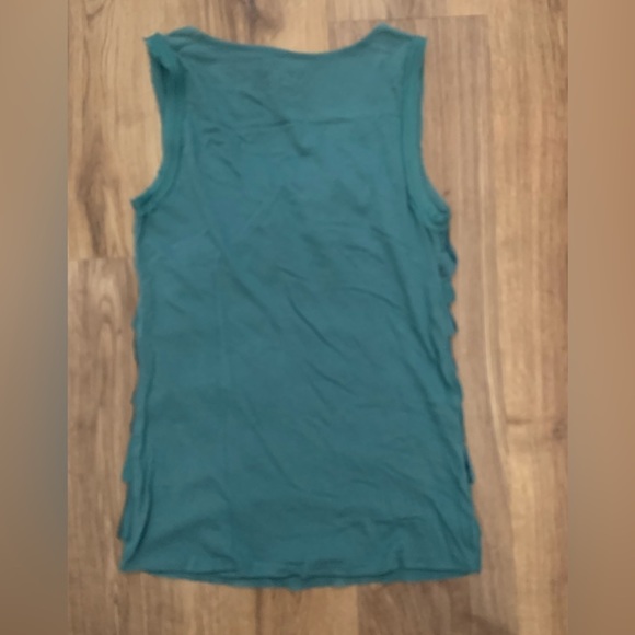 Loft tank top, size XXS, emerald green, with ruffles. - Picture 3 of 4